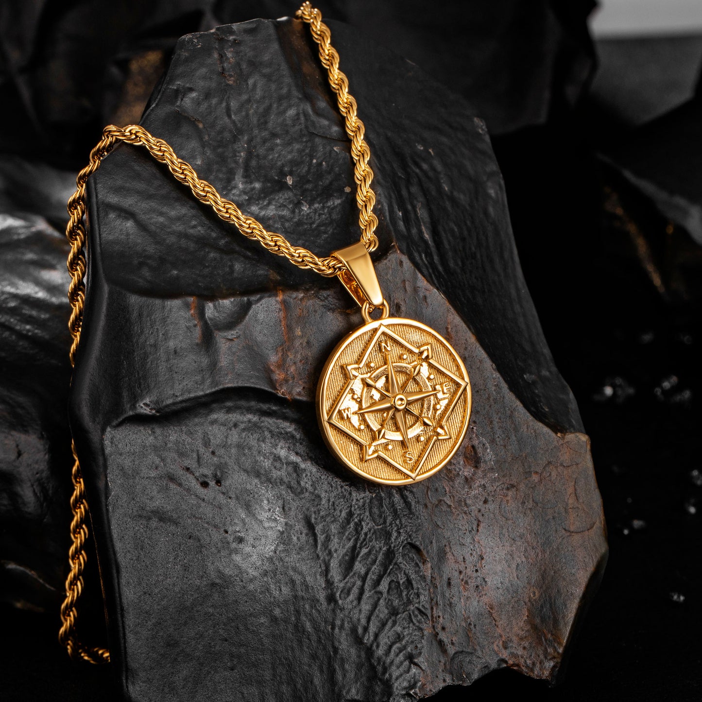 Gold Coin Compass Pendant Necklace Twisted Rope Chain N00382