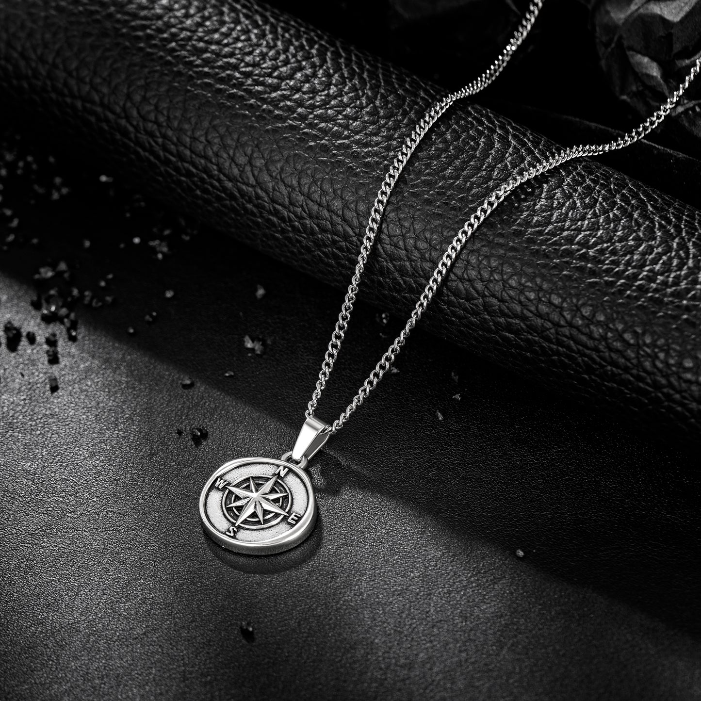 Antique Silver Compass Pendant Necklace Curb Chain N00656